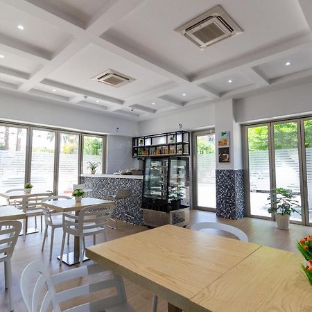 Hotel Zinou Zm الجزائر العاصمة المظهر الخارجي الصورة