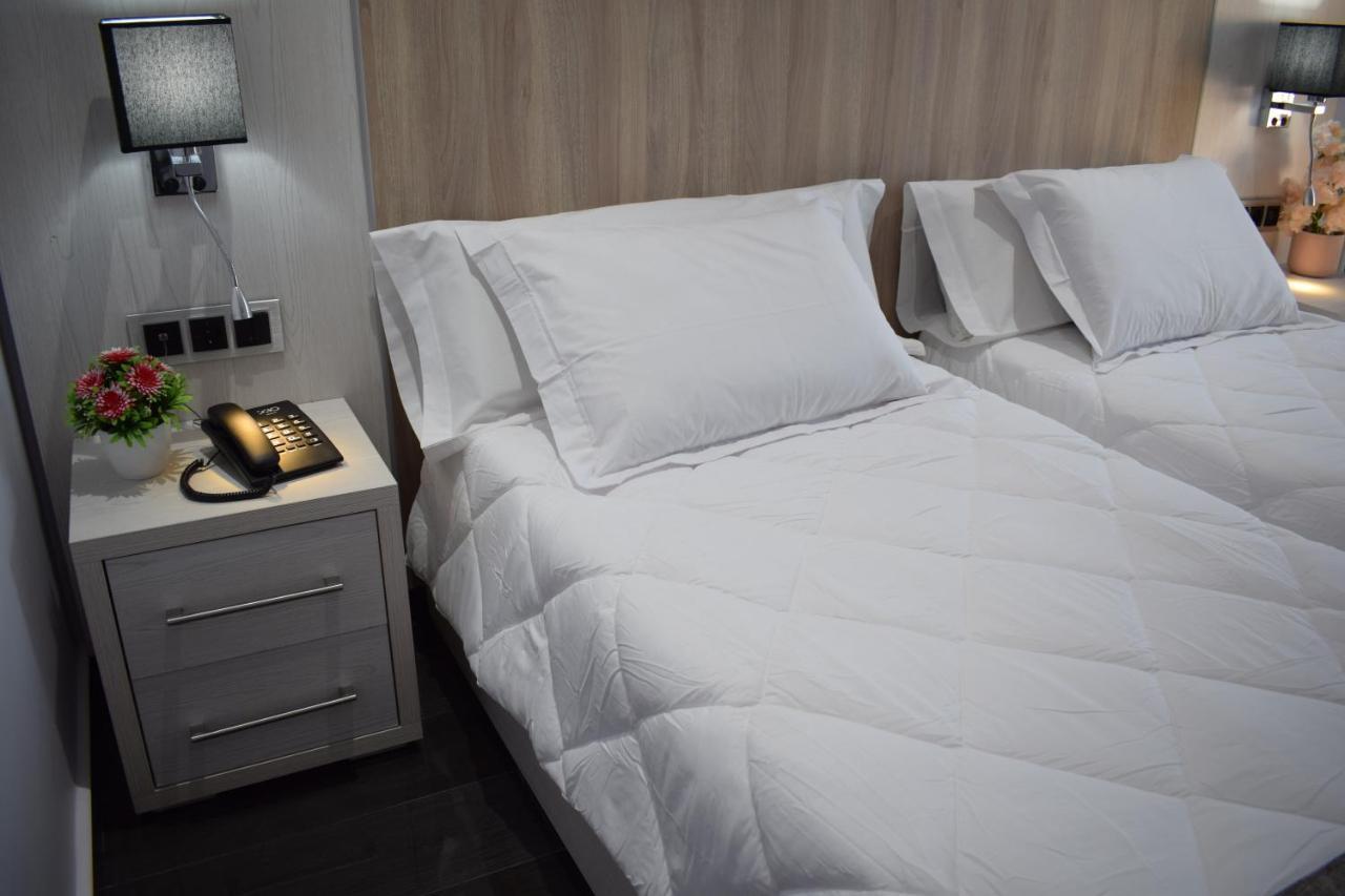 Hotel Zinou Zm الجزائر العاصمة المظهر الخارجي الصورة